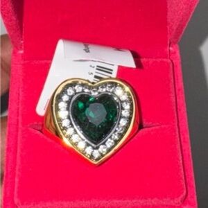 Kurt Geiger Gold Ring with Green Heart  NWT size 7